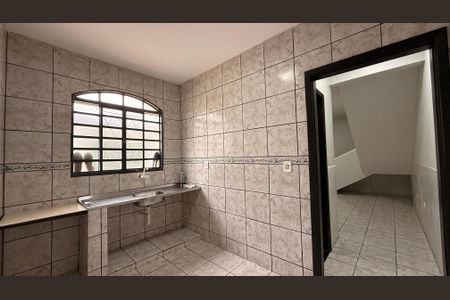 Casa para alugar com 100m², 2 quartos e 1 vagaCozinha