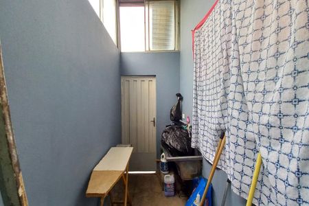 Casa à venda com 214m², 3 quartos e 3 vagasÁrea de Serviço