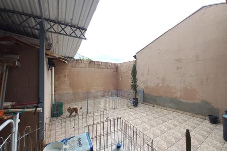 Casa à venda com 214m², 3 quartos e 3 vagasQuintal 