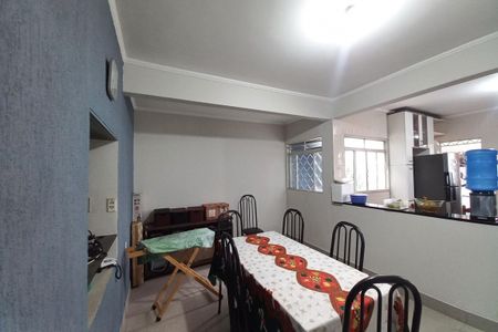 Casa à venda com 214m², 3 quartos e 3 vagasCopa 