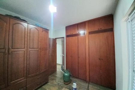 Casa à venda com 214m², 3 quartos e 3 vagasQuarto 2 