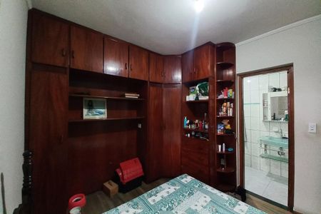 Casa à venda com 214m², 3 quartos e 3 vagasQuarto 3 - Suíte