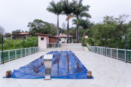 Casa à venda com 1500m², 3 quartos e 5 vagasPiscina