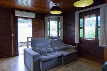 sala de casa à venda com 3 quartos, 1500m² em Canto das Águas, Rio Acima