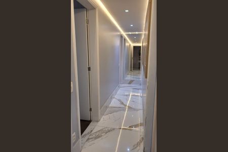 Apartamento à venda com 5 quartos, 332m² em Vila Romana, São Paulo