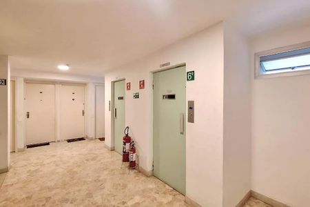Apartamento à venda com 80m², 3 quartos e 1 vagaÁrea comum