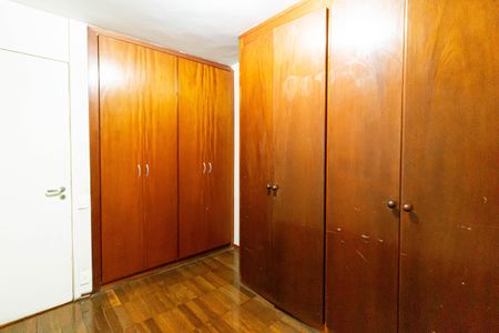 Apartamento à venda com 80m², 3 quartos e 1 vagaQuarto 2