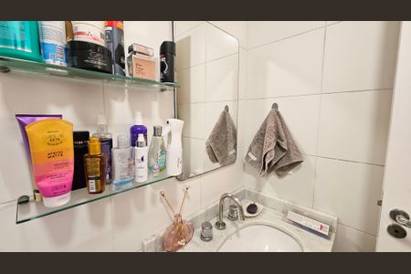 Apartamento à venda com 77m², 3 quartos e 1 vaga