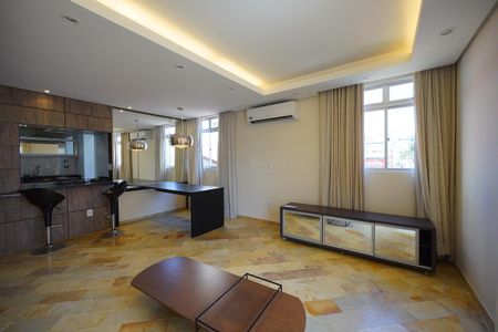 Sala de apartamento para alugar com 3 quartos, 102m² em Coqueiros, Florianópolis