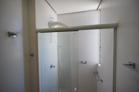 Apartamento para alugar com 102m², 3 quartos e 2 vagasBanheiro Corredor