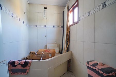 Banheiro suíte  de apartamento à venda com 3 quartos, 125m² em Passo das Pedras, Porto Alegre