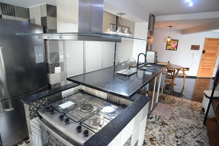 Apartamento para alugar com 90m², 2 quartos e 1 vagaCozinha