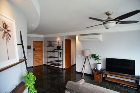 Sala de apartamento para alugar com 2 quartos, 90m² em Barra da Tijuca, Rio de Janeiro