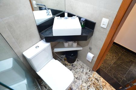 Apartamento para alugar com 90m², 2 quartos e 1 vagaBanheiro Social