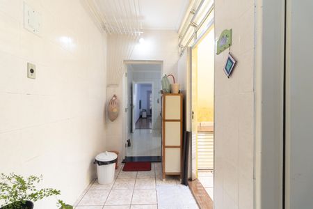 Casa à venda com 220m², 3 quartos e 2 vagasLavanderia