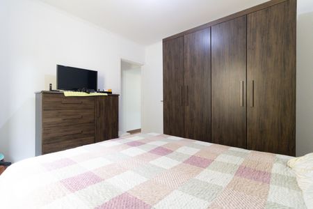 Casa à venda com 220m², 3 quartos e 2 vagasQuarto 3