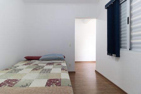 Casa à venda com 220m², 3 quartos e 2 vagasSuíte 2