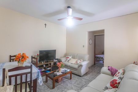 Casa à venda com 180m², 3 quartos e 2 vagasCasa 2 - sala