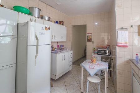 Casa à venda com 180m², 3 quartos e 2 vagasCasa 2 - cozinha