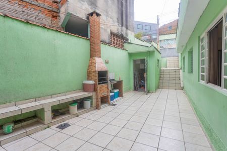 Casa à venda com 180m², 3 quartos e 2 vagasCasa 1 - quintal 
