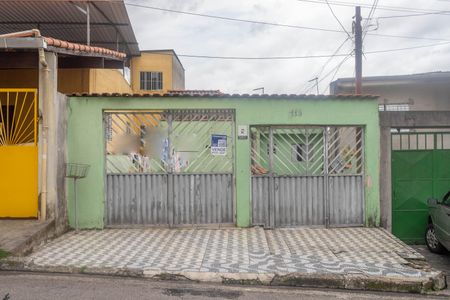 Casa à venda com 180m², 3 quartos e 2 vagasFachada + placa 