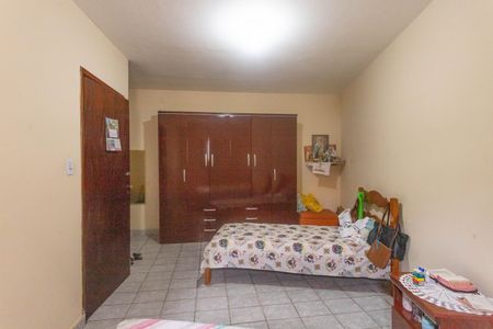 Casa à venda com 180m², 3 quartos e 2 vagasCasa 2 - quarto 
