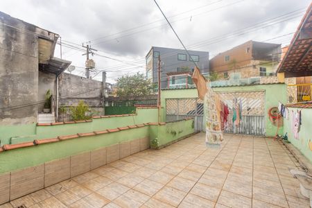 Casa à venda com 180m², 3 quartos e 2 vagasCasa 2 - Quintal / garagem 