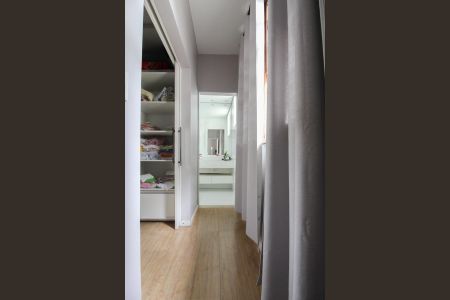 Casa à venda com 360m², 4 quartos e 3 vagasCloset da suíte 1