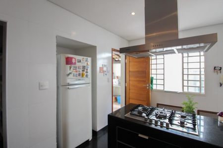 Casa à venda com 360m², 4 quartos e 3 vagasCozinha