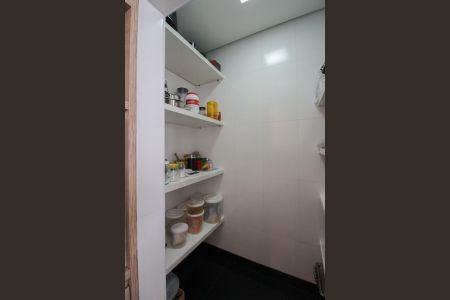 Casa à venda com 360m², 4 quartos e 3 vagasCozinha - Despensa