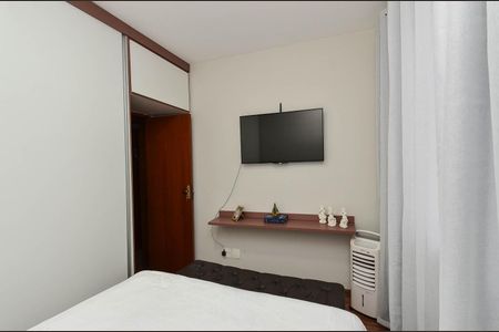 Apartamento à venda com 3 quartos, 85m² em Sagrada Família, Belo Horizonte