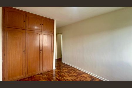 Apartamento para alugar com 115m², 3 quartos e 1 vagaSuite
