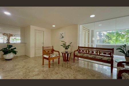 Apartamento para alugar com 115m², 3 quartos e 1 vagaHall de entrada