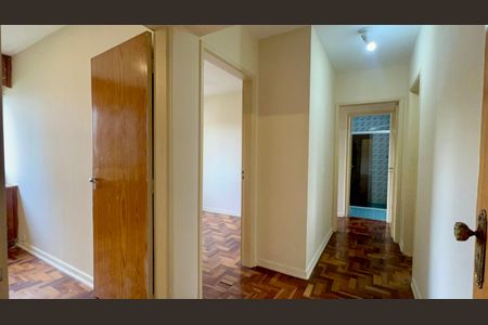 Apartamento para alugar com 115m², 3 quartos e 1 vagaCorredor