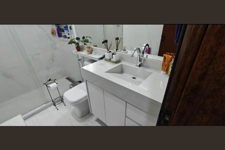 Casa para alugar com 250m², 4 quartos e 2 vagasBanheiro