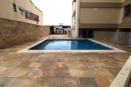 Apartamento para alugar com 45m², 2 quartos e 1 vagaÁrea comum - Piscina