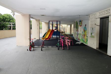 Apartamento para alugar com 45m², 2 quartos e 1 vagaÁrea comum - Playground