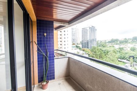 Apartamento para alugar com 86m², 3 quartos e 2 vagasVaranda