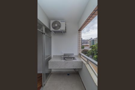 Apartamento à venda com 3 quartos, 90m² em Santa Efigênia, Belo Horizonte