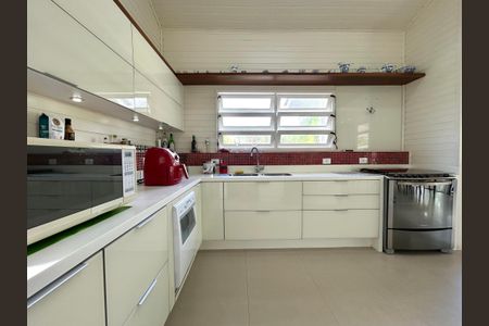 Casa para alugar com 480m², 1 quarto e 2 vagasCozinha 