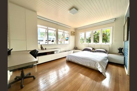 Casa para alugar com 480m², 1 quarto e 2 vagasSuite 