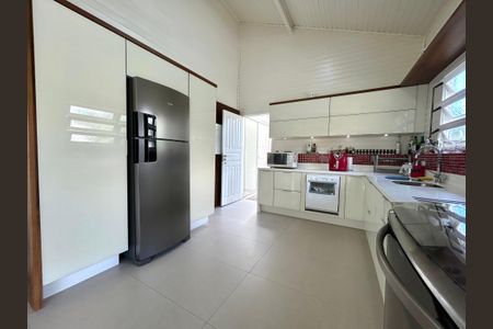 Casa para alugar com 480m², 1 quarto e 2 vagasCozinha 