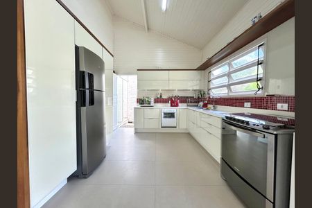 Casa para alugar com 480m², 1 quarto e 2 vagasCozinha 