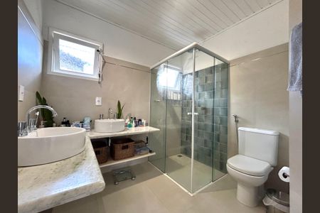 Casa para alugar com 480m², 1 quarto e 2 vagasBanheiro Suíte 