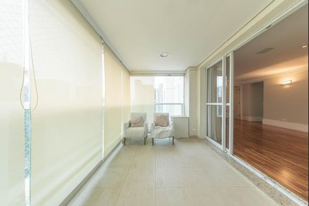 Varanda de apartamento para alugar com 2 quartos, 111m² em Cidade Monções, São Paulo
