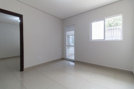 Sala de casa para alugar com 2 quartos, 97m² em Vila Santa Teresa (zona Sul), São Paulo