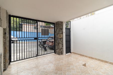 Casa para alugar com 97m², 2 quartos e 1 vagaGaragem 