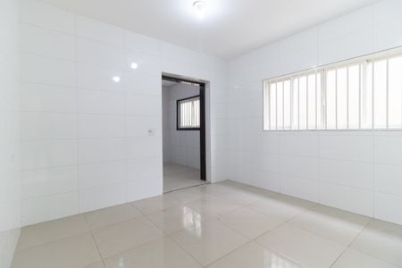 Casa para alugar com 97m², 2 quartos e 1 vagaCozinha 