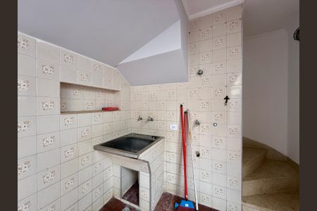 Casa à venda com 222m², 3 quartos e 2 vagasÁrea de Serviço