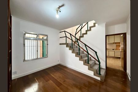 Sala de casa à venda com 3 quartos, 222m² em Campo Belo, São Paulo